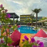 Hotel Qetesia-te Indriti 4*