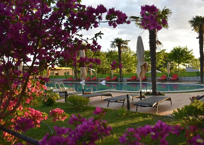 Hotel Qetesia-te Indriti Velipojë