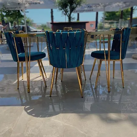 Qetesia-te Indriti 4*