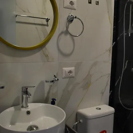 Qetesia-te Indriti 4*