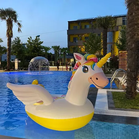 Qetesia-te Indriti Hotel 3*