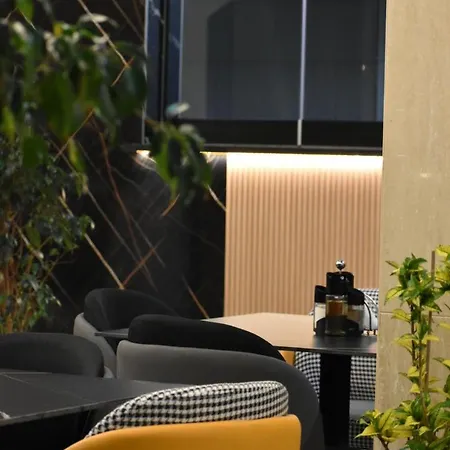 Qetesia-te Indriti 4*