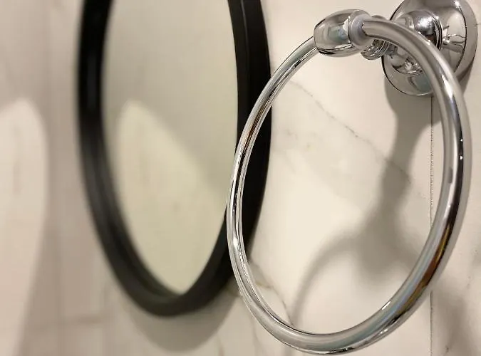 Qetesia-te Indriti Отель