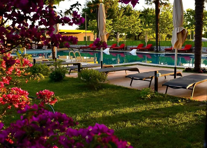 Qetesia-te Indriti Отель Велипойе