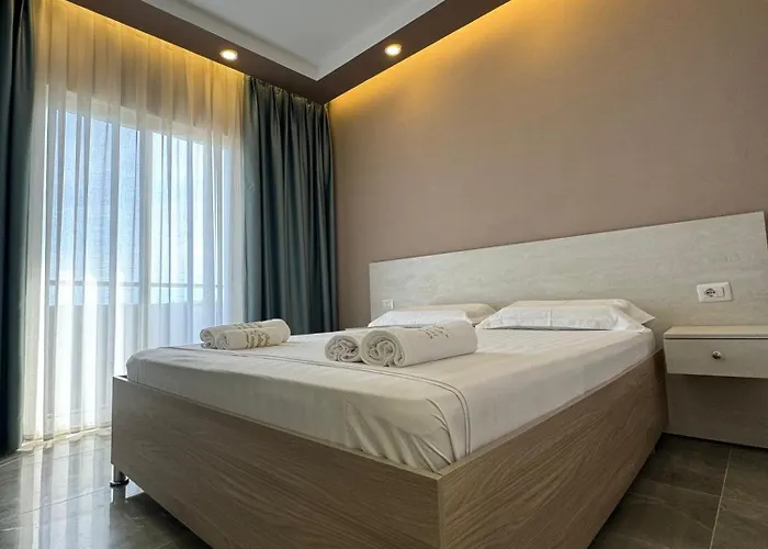 Qetesia-te Indriti Отель 4*