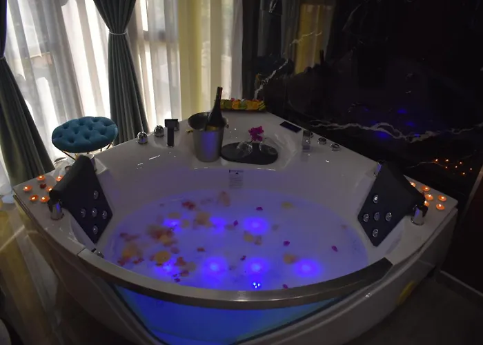 Qetesia-te Indriti Hotel 4*