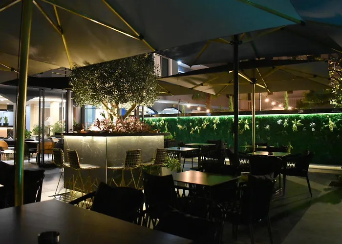 Qetesia-te Indriti Велипойе