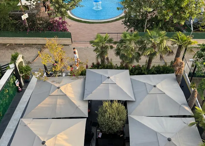 Qetesia-te Indriti Отель 4*